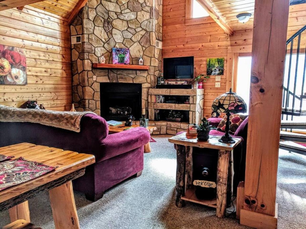 Romantic, Honeymoon Cabin In The Smokies! Gatlinburg Εξωτερικό φωτογραφία