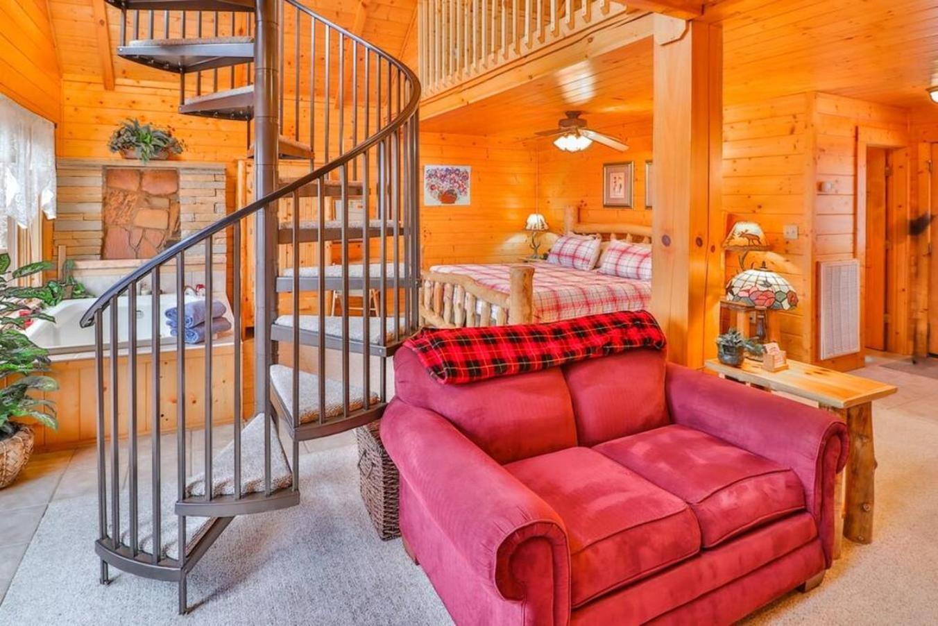 Romantic, Honeymoon Cabin In The Smokies! Gatlinburg Εξωτερικό φωτογραφία