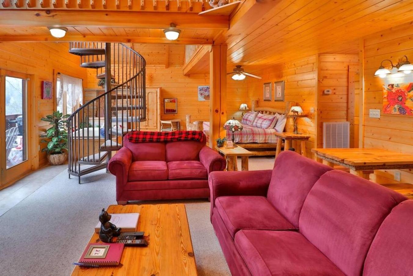 Romantic, Honeymoon Cabin In The Smokies! Gatlinburg Εξωτερικό φωτογραφία